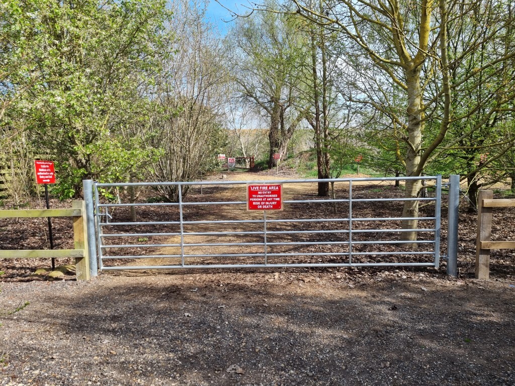 Cambridge range gate
